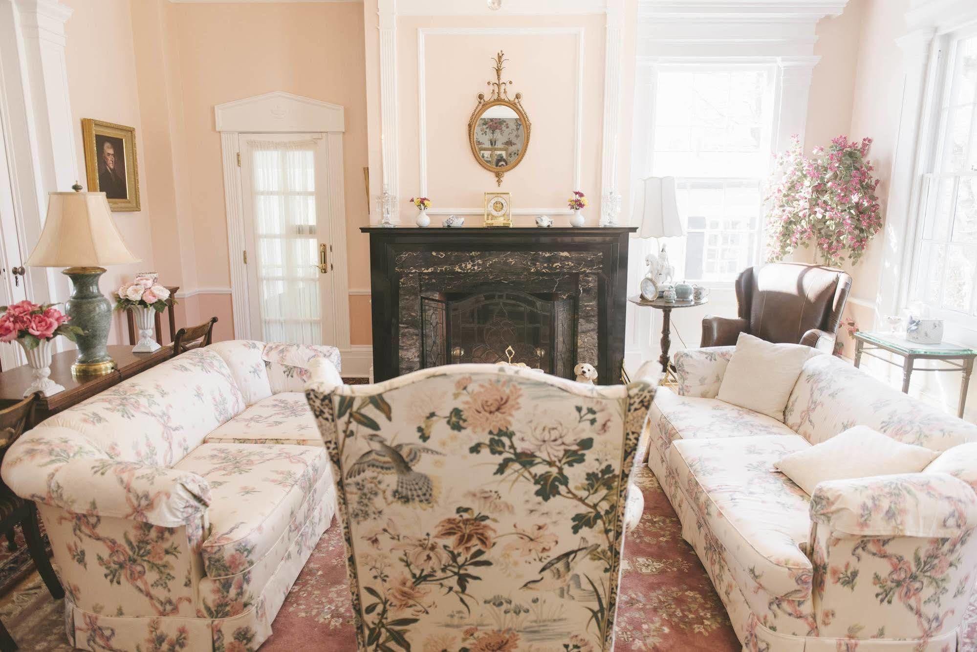 Bykenhulle House Bed And Breakfast Hopewell Junction Exteriör bild